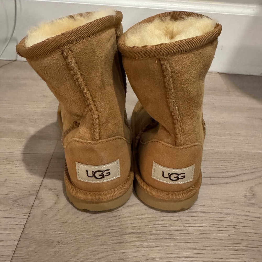 UGG Kids Chestnut Boots